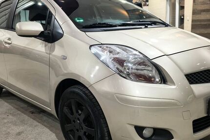 Daihatsu Charade 92.366 km 3.750 &euro; Voerde 46562