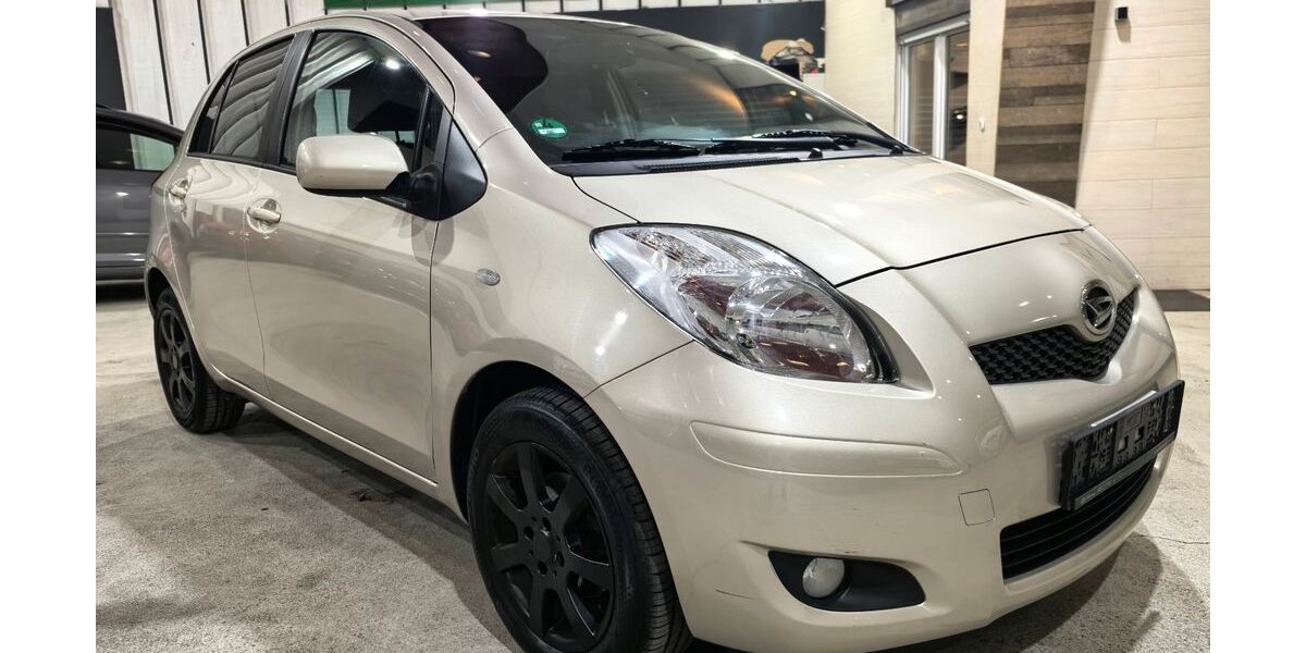 Daihatsu Charade 92.366 km 3.750 &euro; Voerde 46562