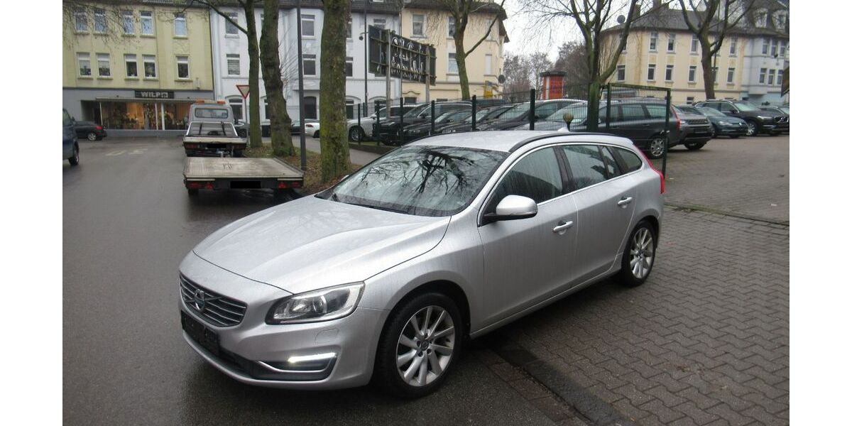 Volvo V60 145.000 km 9.990 &euro; Gelsenkirchen 45889