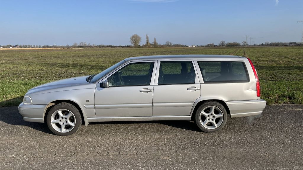Volvo V70 350.000 km 1.200 &euro; Xanten 46509