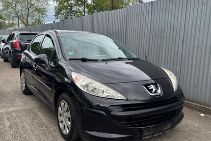 Peugeot 207 130.000 km 3.000 &euro; Essen 45143