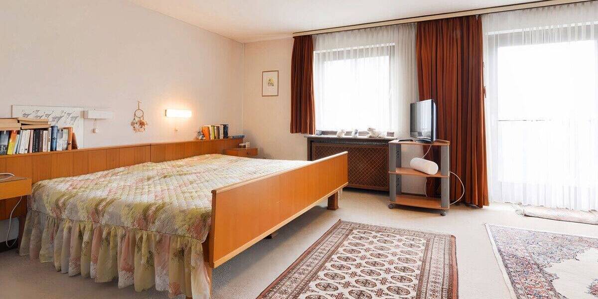 Einfamilienhaus Moers Vennikel - 9 Zimmer, 319 m&sup2;, 699.000&euro; | Angebot:25799166