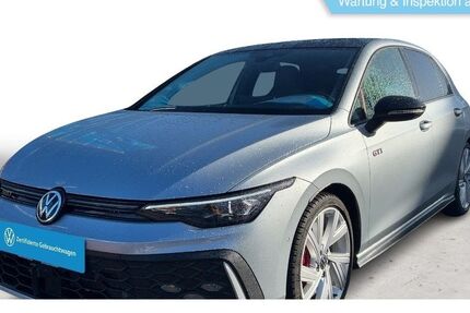 VW Golf 8.800 km 38.320 &euro; Duisburg-Rheinhausen 47226