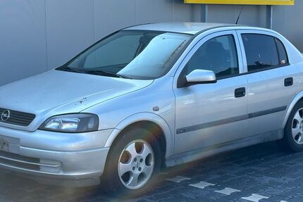 Opel Astra 185.000 km 990 &euro; Duisburg 47138
