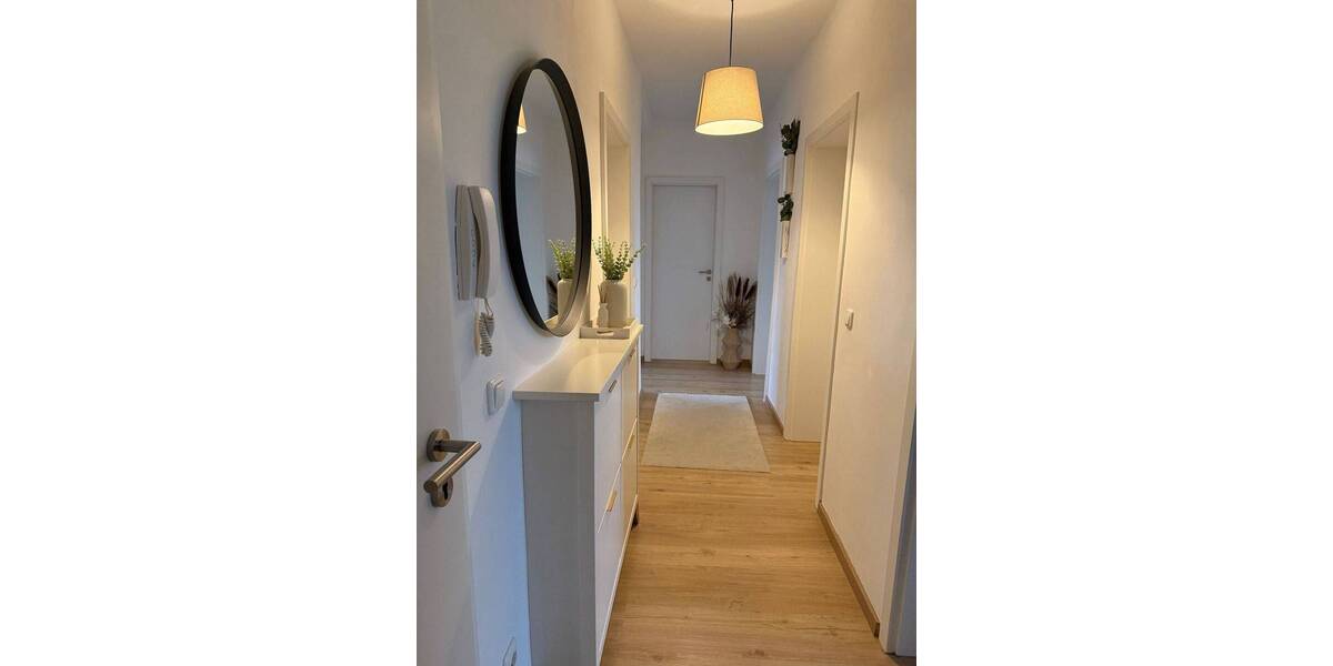 Etagenwohnung Duisburg Duissern - 3 Zimmer, 75 m&sup2;, 675&euro; | Angebot:26257318