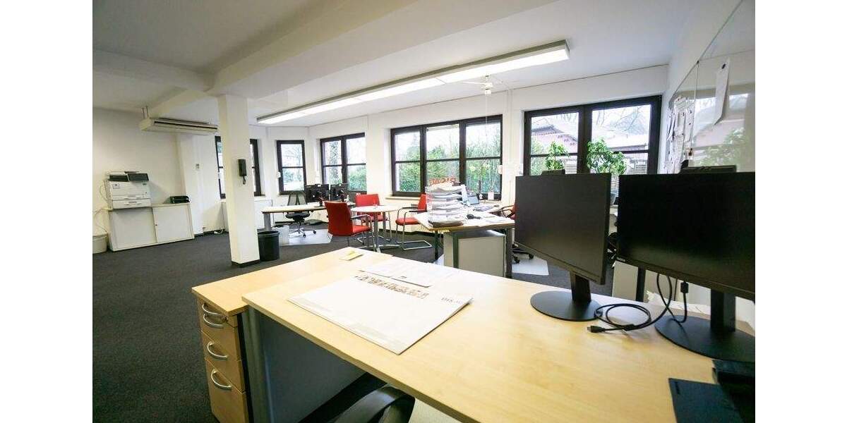 Gewerbeobjekt Krefeld Bockum - 3 Zimmer, 125 m&sup2;, 1.386&euro; | Angebot:25701923