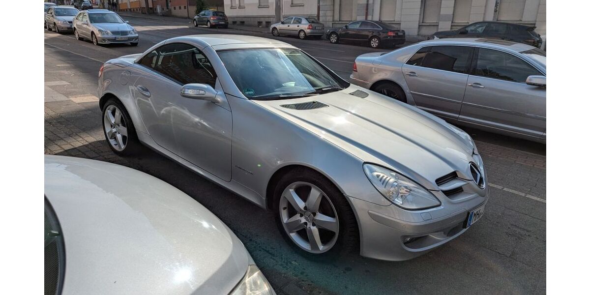Mercedes-Benz SLK 200 110.000 km 7.777 &euro; Mülheim-Ruhr 45473