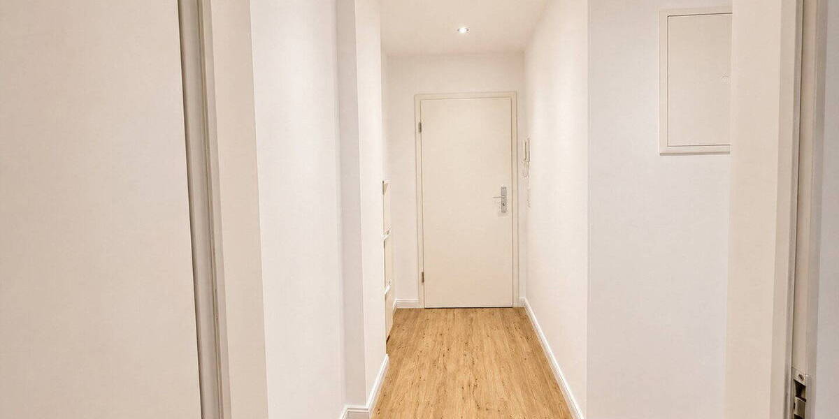 Etagenwohnung Krefeld Stadtmitte - 2 Zimmer, 65 m&sup2;, 770&euro; | Angebot:26729969