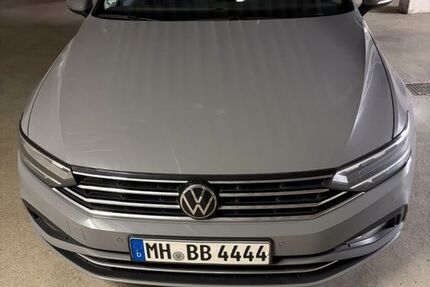 VW Passat Variant 113.000 km 29.995 &euro; Mülheim an der Ruhr 45468