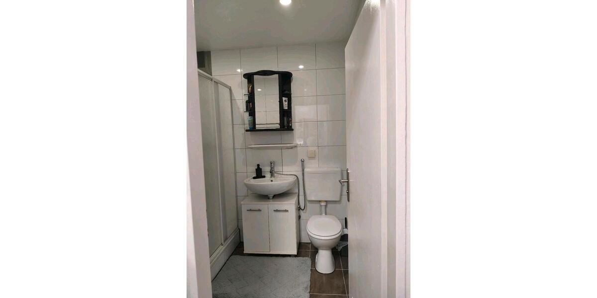 Etagenwohnung Duisburg Essenberg - 3 Zimmer, 68 m&sup2;, 104.000&euro; | Angebot:26250402