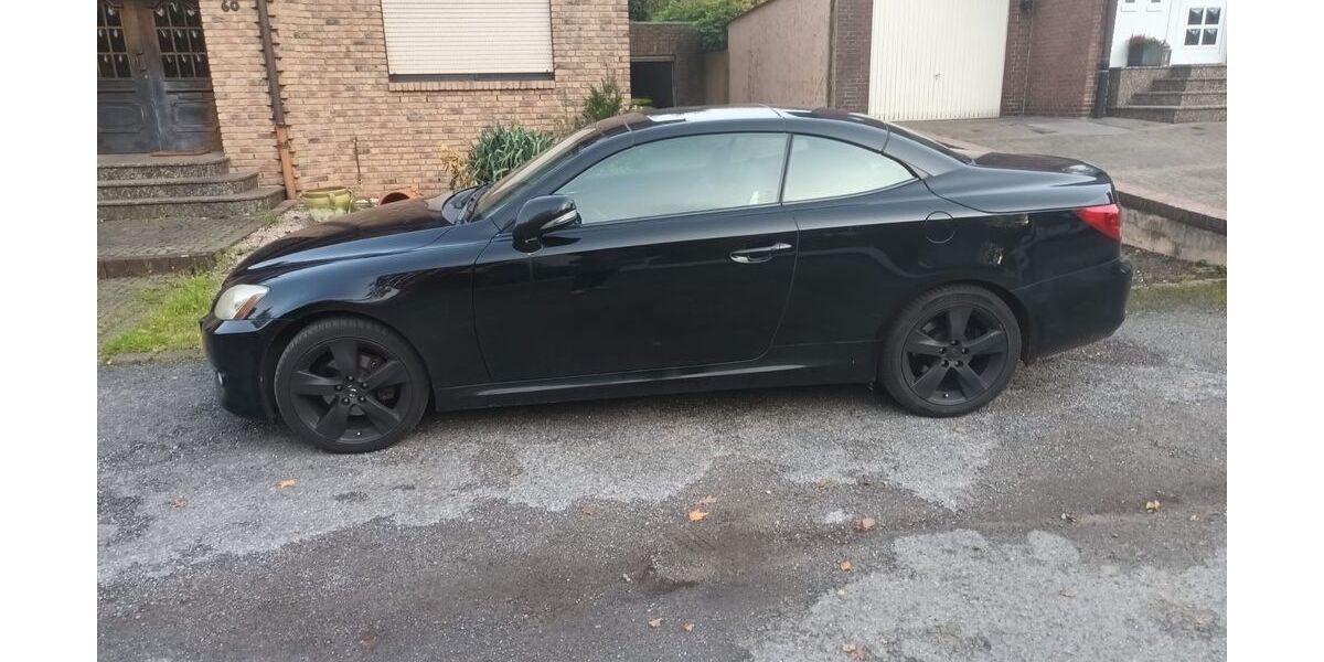 Lexus IS 250 217.000 km 11.499 &euro; Oberhausen 46147