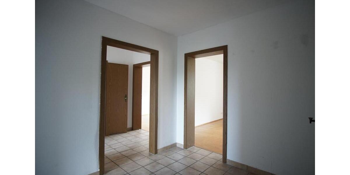 Etagenwohnung Essen Stadtbezirk VII - 3 Zimmer, 71 m&sup2;, 599&euro; | Angebot:25370779