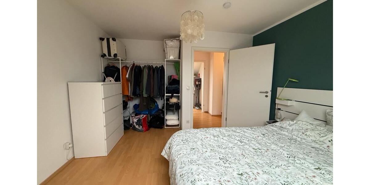 Dachgeschoßwohnung Duisburg Duisburg-Mitte - 3.5 Zimmer, 65 m&sup2;, 130.000&euro; | Angebot:25908168