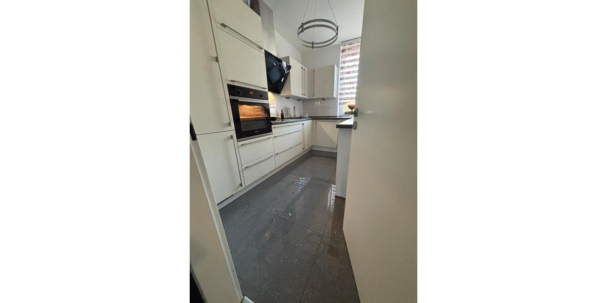 Etagenwohnung Duisburg Hamborn - 3 Zimmer, 73 m&sup2;, 120.000&euro; | Angebot:26765829