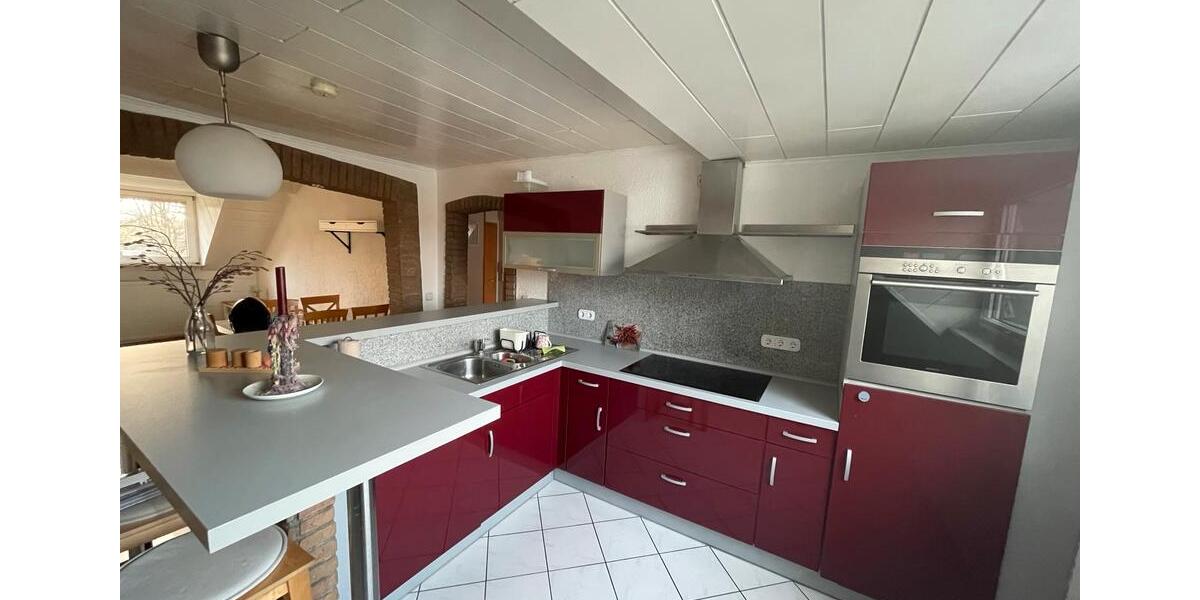 Dachgeschoßwohnung Duisburg Angerhausen - 3 Zimmer, 75 m&sup2;, 800&euro; | Angebot:25839779