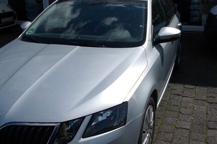 Skoda Octavia 164.000 km 8.700 &euro; Bottrop 46242