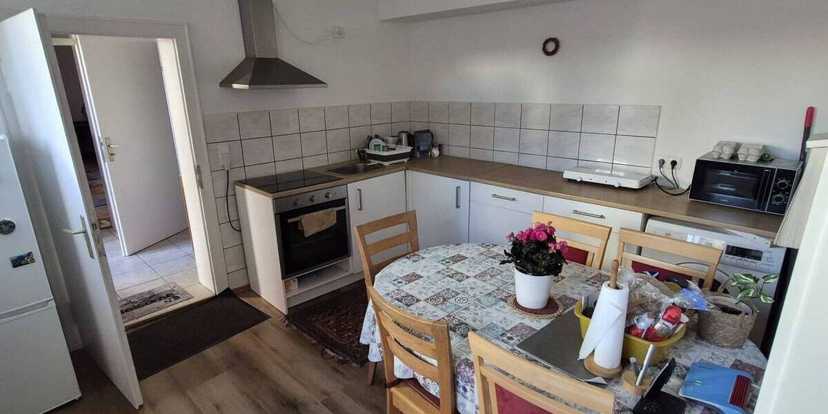Etagenwohnung Krefeld Cracau - 2 Zimmer, 56 m&sup2;, 450&euro; | Angebot:26174379
