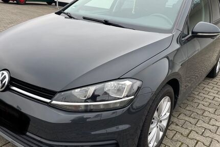VW Golf 126.250 km 12.999 &euro; Krefeld 47809