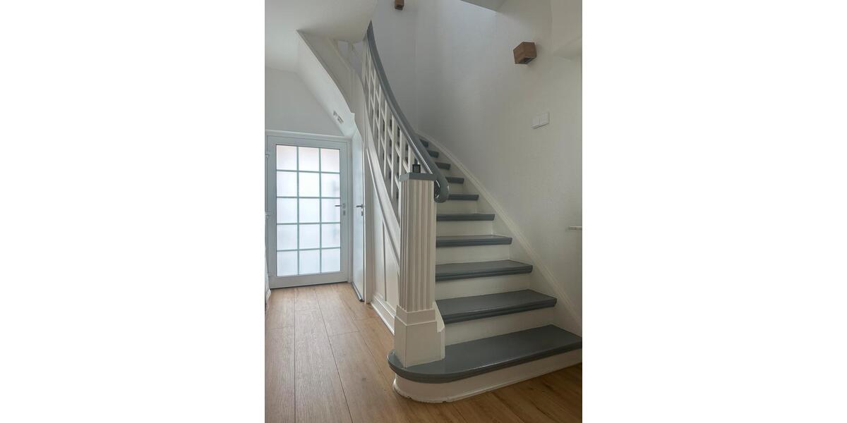 Einfamilienhaus Essen Stadtbezirk VII - 6 Zimmer, 160 m&sup2;, 579.000&euro; | Angebot:26115467