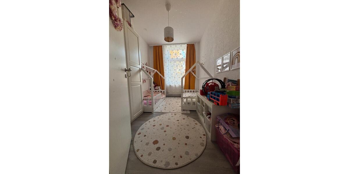Etagenwohnung Duisburg Hamborn - 3 Zimmer, 73 m&sup2;, 120.000&euro; | Angebot:26765829