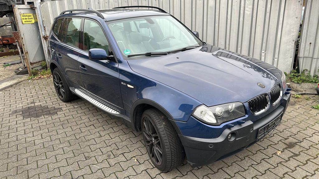 BMW X3 266.000 km 4.999 &euro; Mülheim 45481