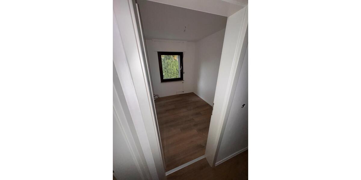 Doppelhaushälfte Oberhausen Alstaden - 5 Zimmer, 130 m&sup2;, 355.000&euro; | Angebot:26248795