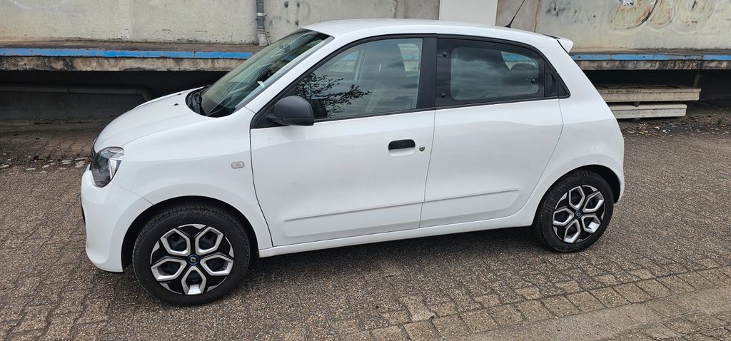 Renault Twingo 62.000 km 6.200 &euro; Moers 47443