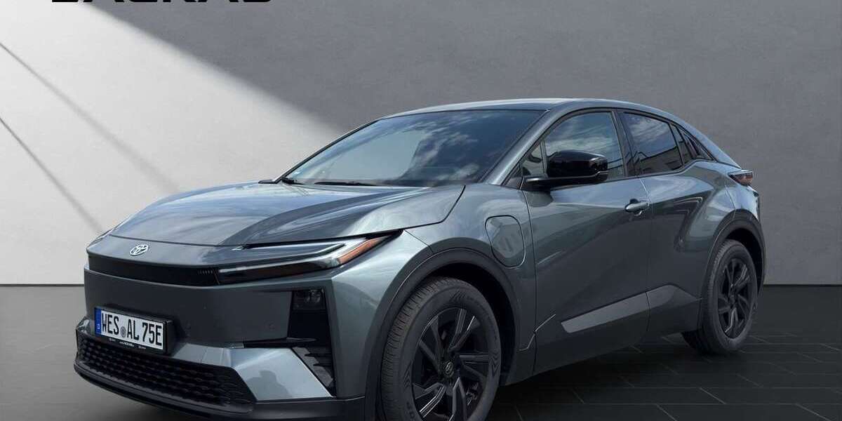Toyota C-HR 3.000 km 39.950 &euro; Wesel 46485