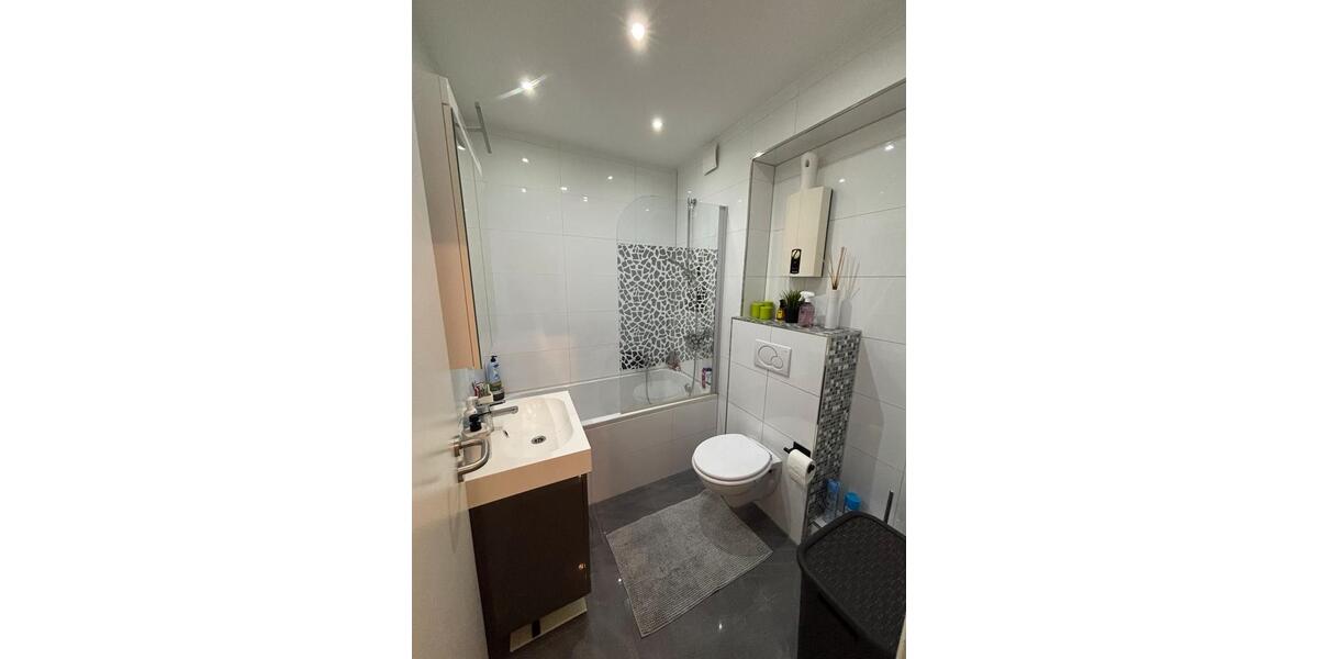 Etagenwohnung Essen Stadtbezirk VI - 3 Zimmer, 70 m&sup2;, 139.000&euro; | Angebot:26224709