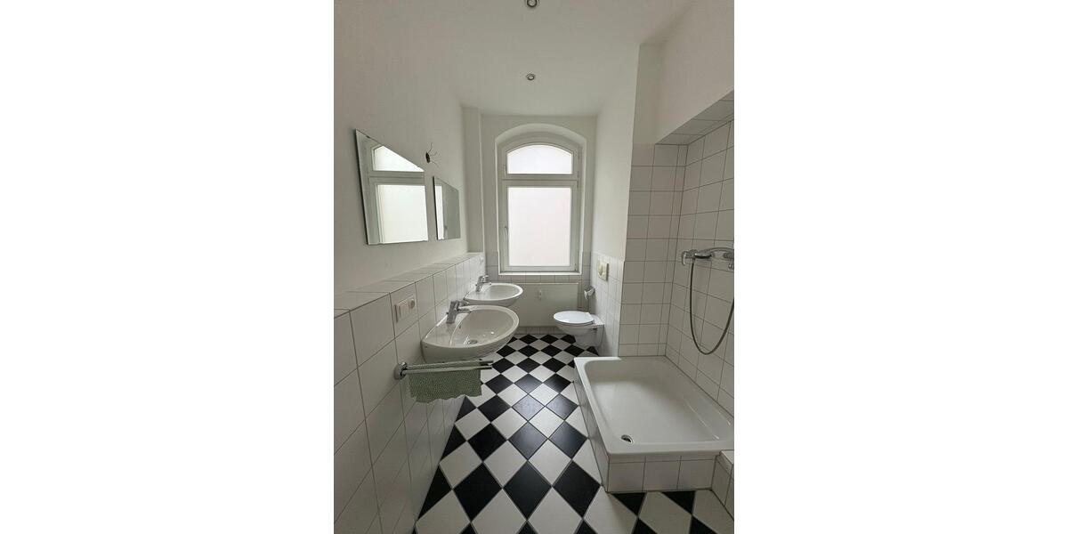 Etagenwohnung Wesel Fusternberg - 4 Zimmer, 127 m&sup2;, 1.150&euro; | Angebot:25792031