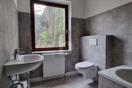 Haus Mülheim an der Ruhr Broich - 11 Zimmer, 217 m&sup2;, 410.000&euro; | Angebot:26154616