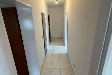 Wohnung Krefeld - 2 Zimmer, 53 m&sup2;, 530&euro; | Angebot:25599505