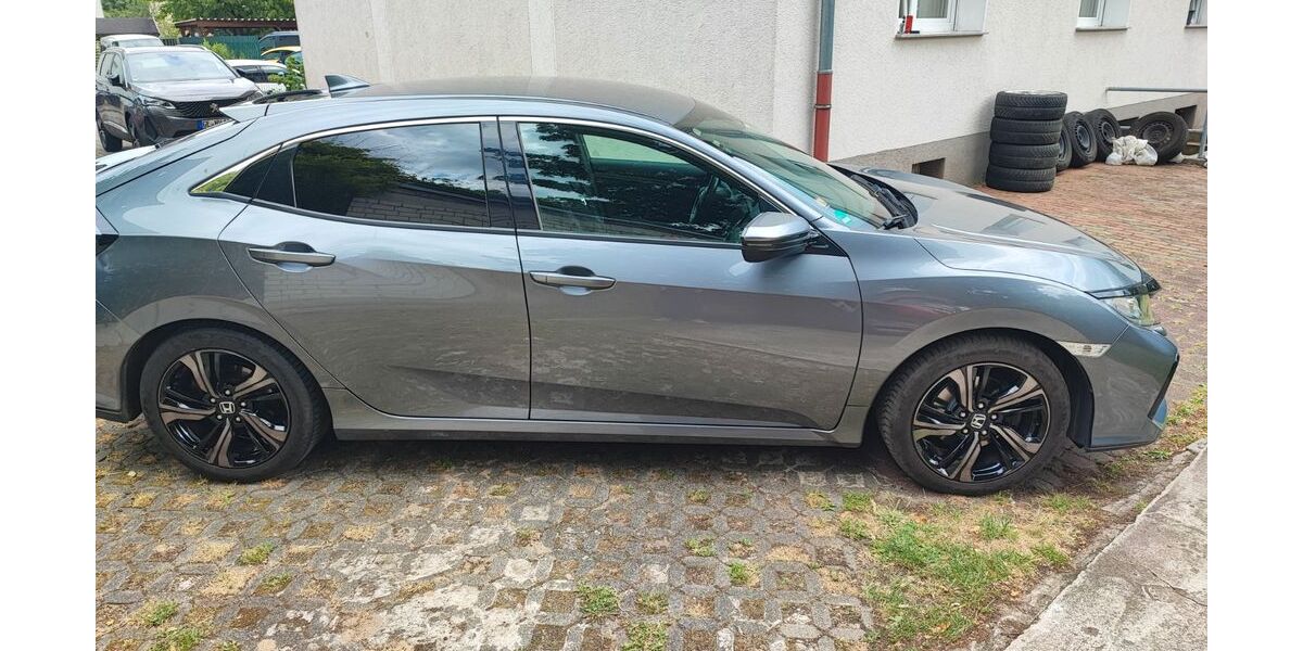Honda Civic 97.000 km 15.000 &euro; Gelsenkirchen 45888