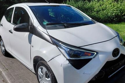 Toyota Aygo (X) 99.000 km 5.999 &euro; Gelsenkirchen 45889