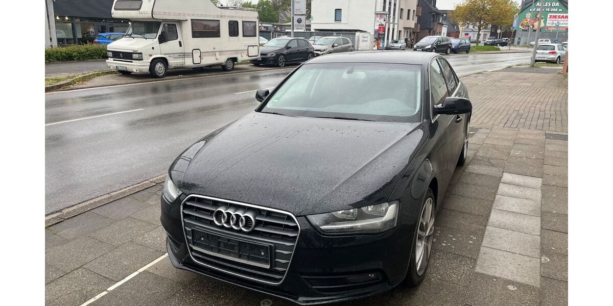 Audi A4 93.000 km 9.990 &euro; Essen 45356