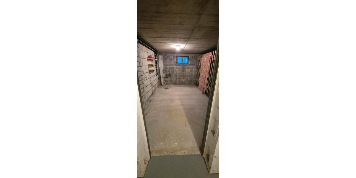 Erdgeschoßwohnung Alpen - 3.5 Zimmer, 70 m&sup2;, 1.400&euro; | Angebot:25874317