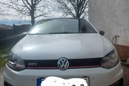 VW Polo 151.546 km 8.800 &euro; Duisburg 47167
