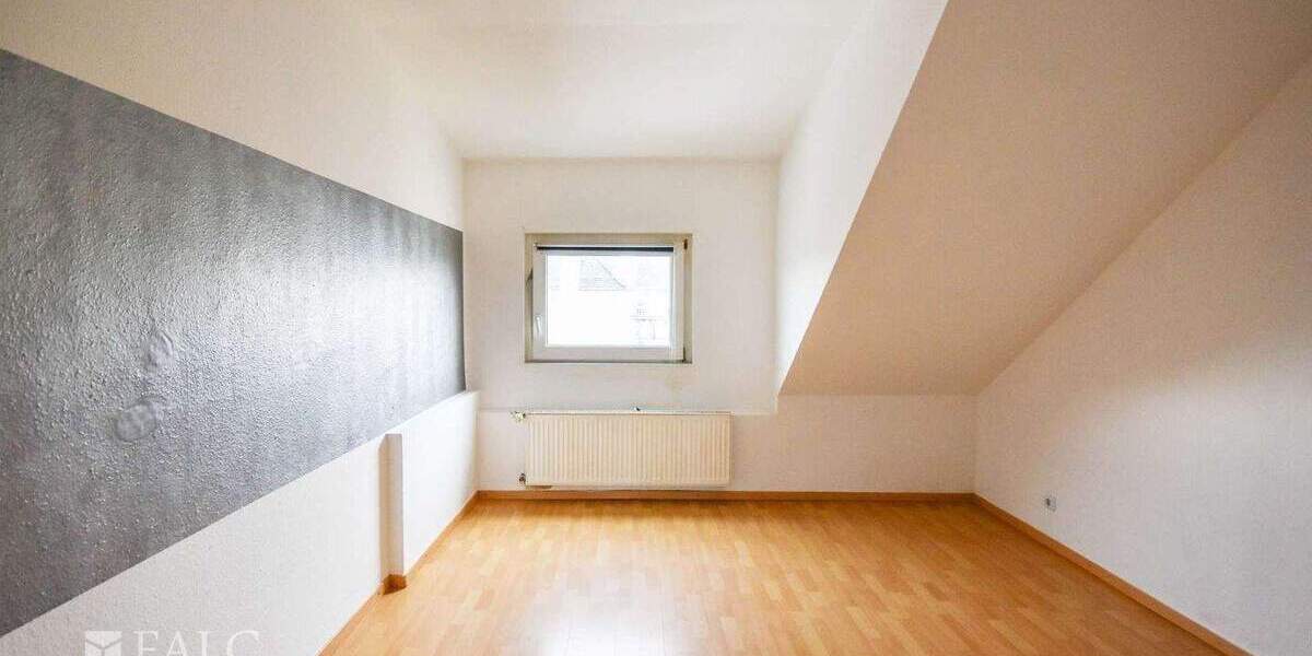 Etagenwohnung Krefeld Stadtmitte - 3 Zimmer, 70 m&sup2;, 141.200&euro; | Angebot:25698275