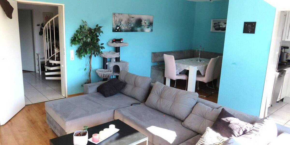 Etagenwohnung Krefeld Bockum - 5 Zimmer, 101 m&sup2;, 244.000&euro; | Angebot:26142475