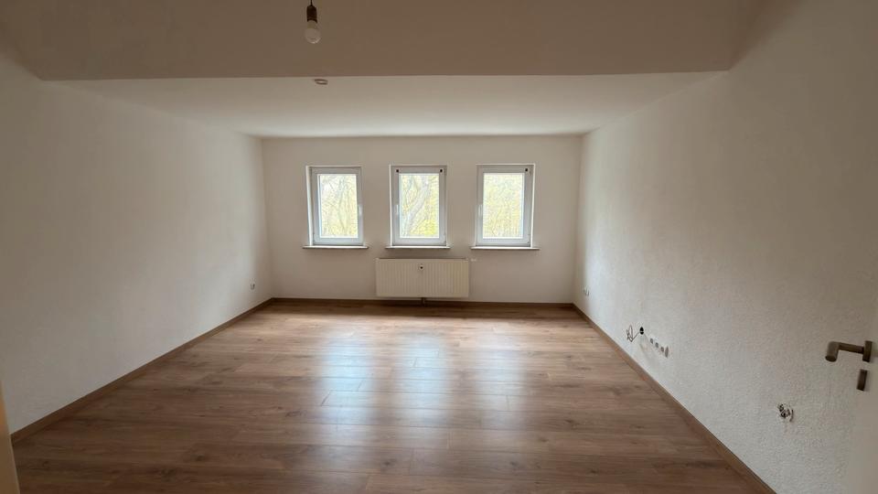 Dachgeschoßwohnung Gladbeck - 2 Zimmer, 69 m&sup2;, 850&euro; | Angebot:25984838