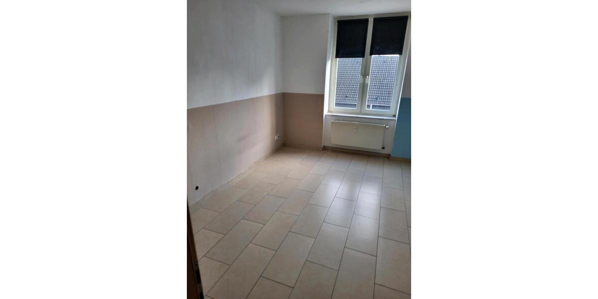 Etagenwohnung Oberhausen Alt-Oberhausen - 4 Zimmer, 95 m&sup2;, 585&euro; | Angebot:26051048