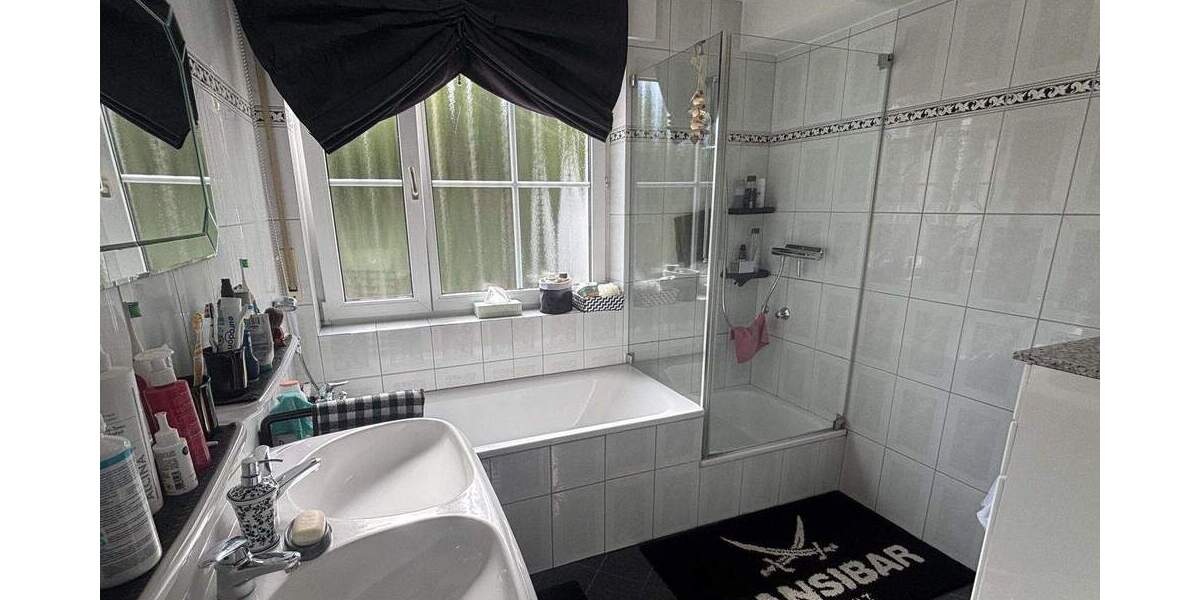 Doppelhaushälfte Krefeld Traar - 3 Zimmer, 100 m&sup2;, 455.000&euro; | Angebot:25693363