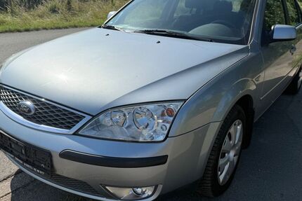 Ford Mondeo 126.254 km 2.950 &euro; Wesel 46485