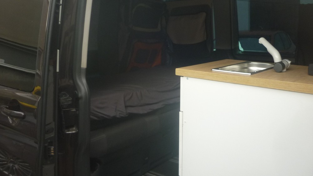 VW T 5 164.000 km 25.000 &euro; Oberhausen 46045