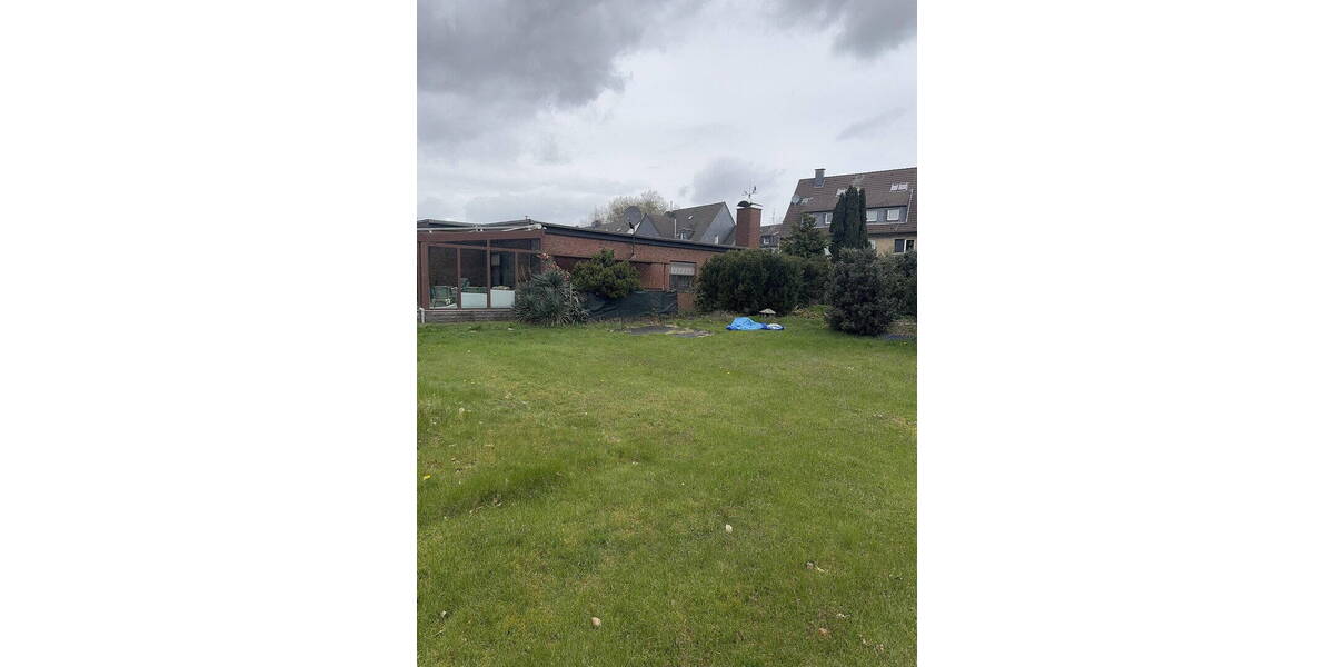 Einfamilienhaus Oberhausen Dümpten - 5 Zimmer, 229 m&sup2;, 790.000&euro; | Angebot:26102911