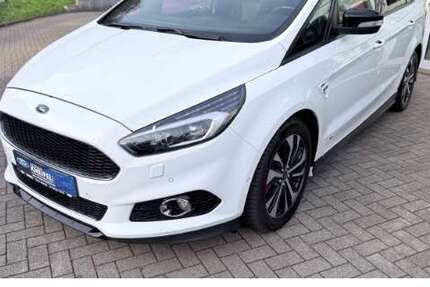 Ford S-Max 92.500 km 22.890 &euro; Essen-Kettwig 45219
