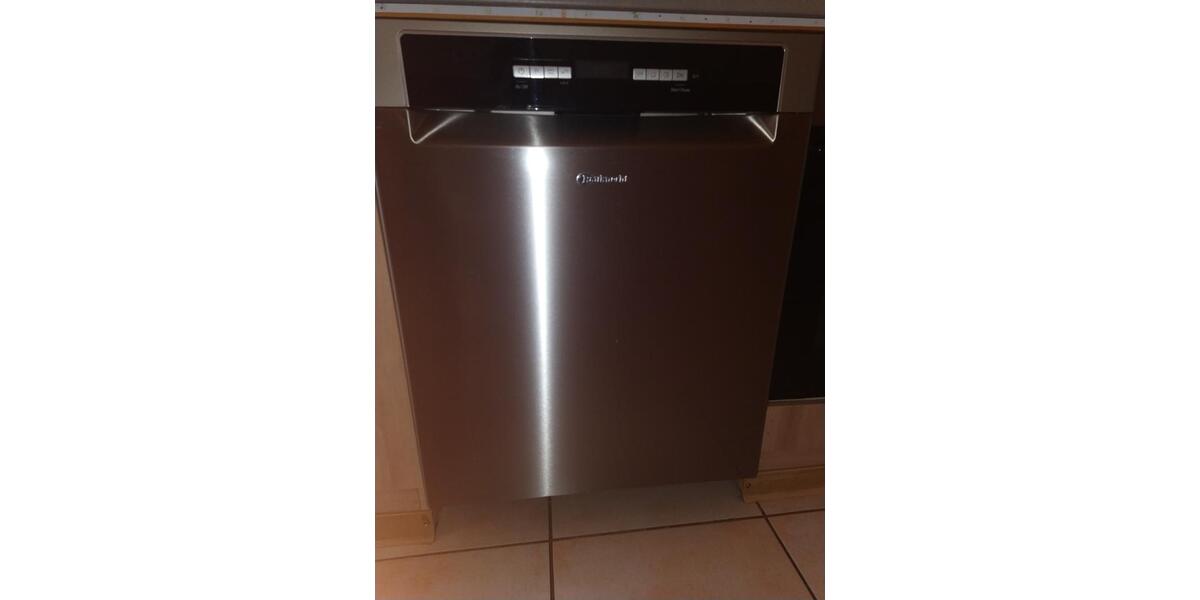 Etagenwohnung Krefeld - 3 Zimmer, 112 m&sup2;, 880&euro; | Angebot:26272589