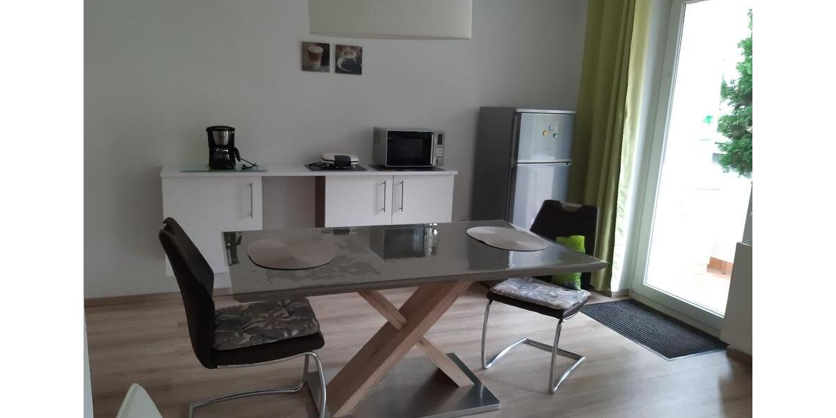 Etagenwohnung Essen Stadtbezirk II - 2.5 Zimmer, 64 m&sup2;, 800&euro; | Angebot:23797314