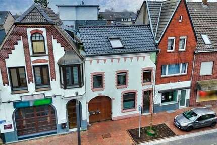 Haus Geldern - 7 Zimmer, 200 m&sup2;, 299.000&euro; | Angebot:25477740