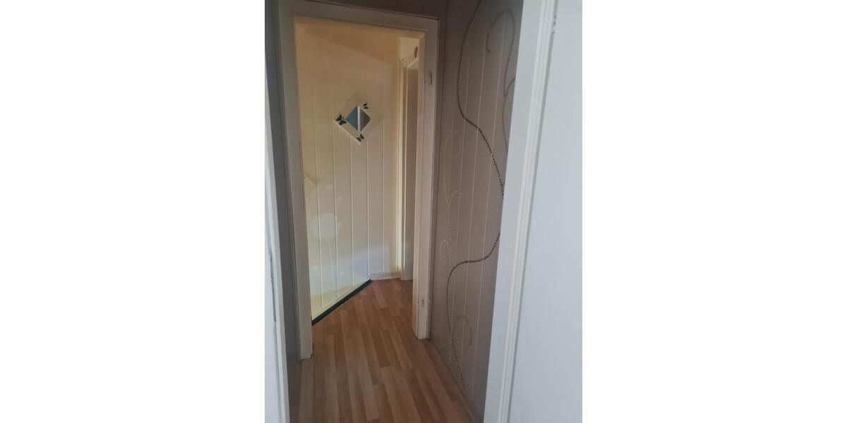 Reihenhaus Duisburg Huckingen - 4 Zimmer, 98 m&sup2;, 220.000&euro; | Angebot:27296260